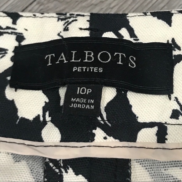 Talbots Black & Ivory Floral Signature Crops - Picture 4 of 7